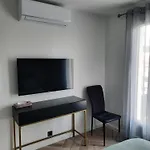 Saint Aygulf- Lumineux 3 Pieces, 400m De La Mer, Climatise, Terrasse 아파트 *