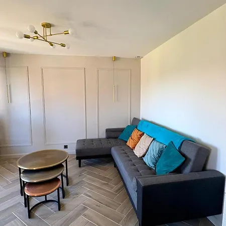 2 Chambres, Climatise, 450m De La Mer, 150m Du Centre St Aygulf Lägenhet
