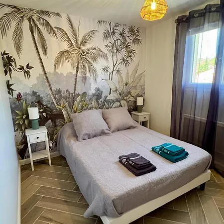 Appartement 2 Chambres, Climatise, 450m De La Mer, 150m Du Centre St Aygulf